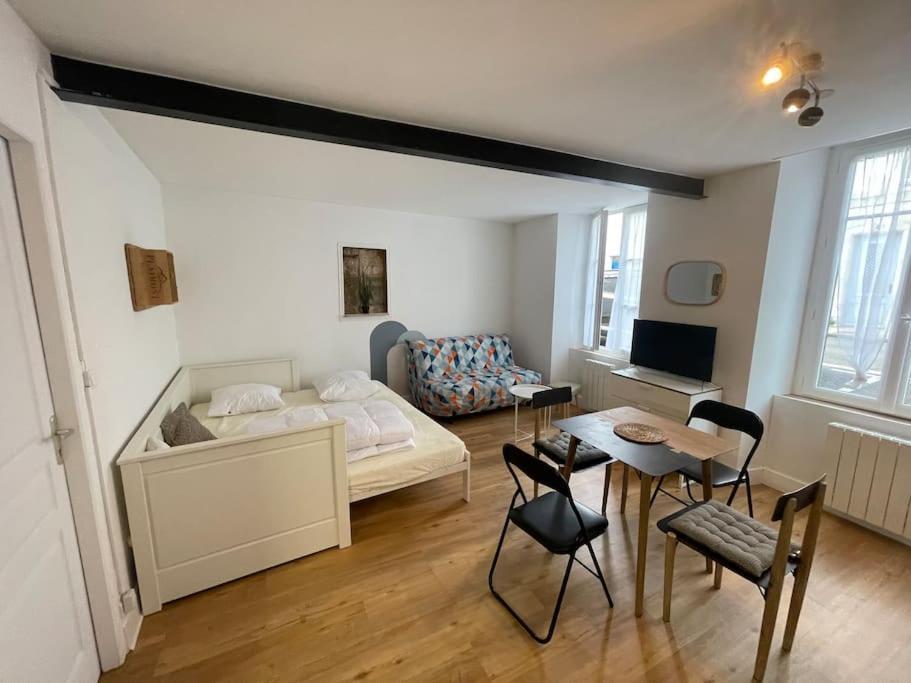 Studio Centre Ville La Rochelle  Extérieur photo