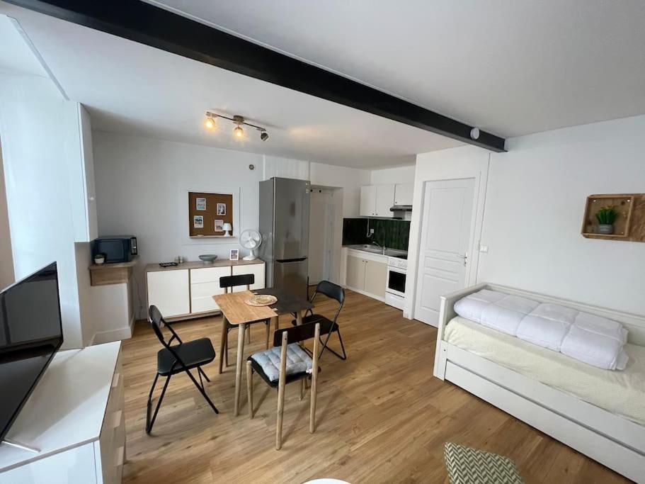 Studio Centre Ville La Rochelle  Extérieur photo