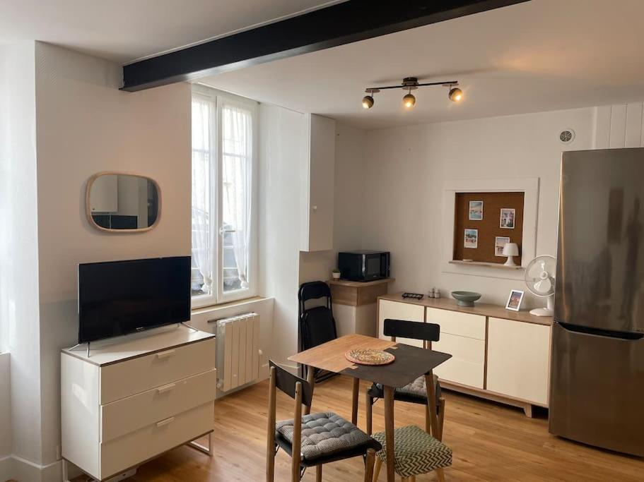 Studio Centre Ville La Rochelle  Extérieur photo